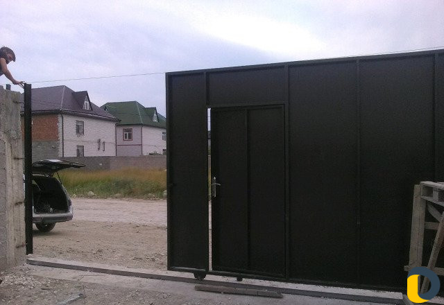 Кованные двери, кованые решетки, стеллажи, металло