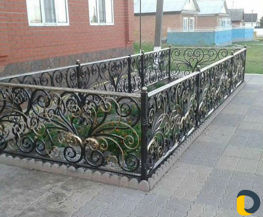 Кованные изделия. ворота перила козырьки