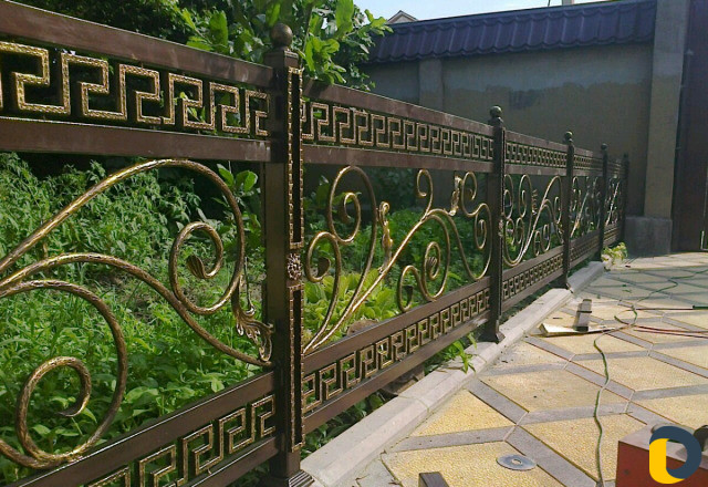 Кованые перила,навесы,ограждения,двери,козырьки