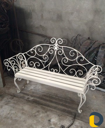Кованые скамейки,стулья,столы