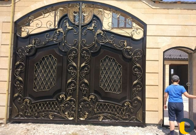 Кованые ворота