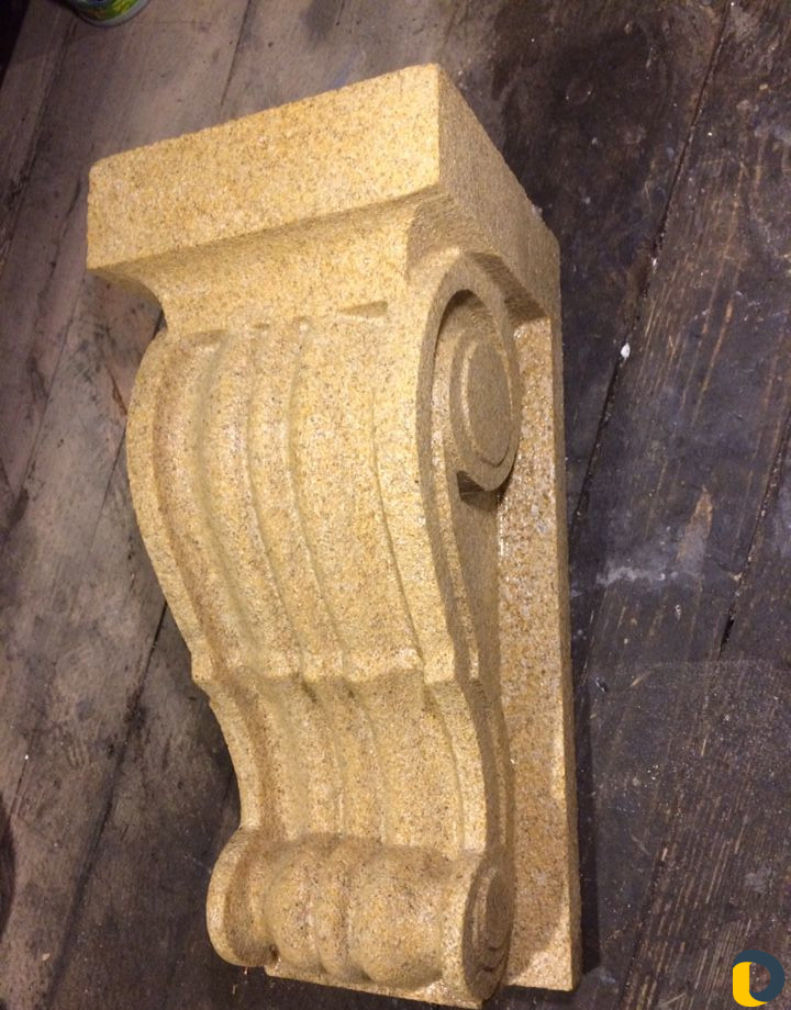 Кронштейны, Капители, Пилястры