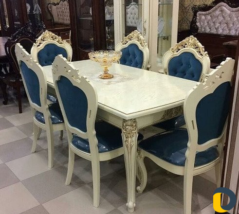 Кровати