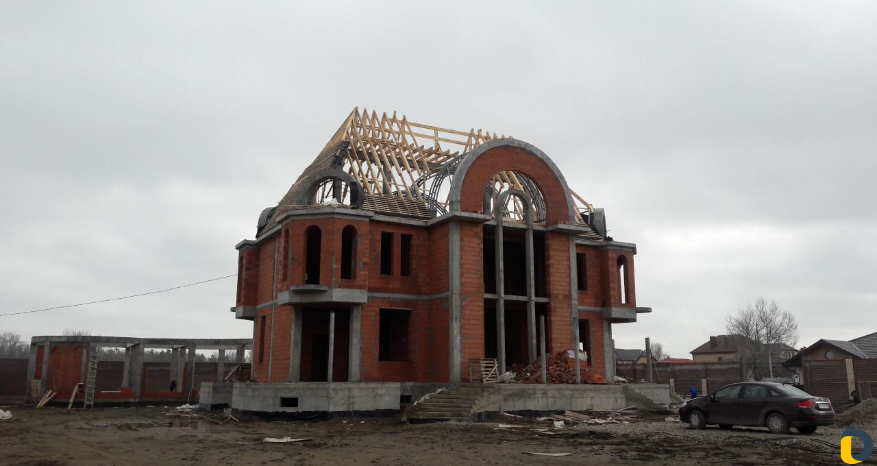 Кровельные работы. кровля. кровельщики. крыши Альп