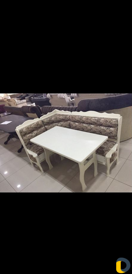 Кухонный уголок новый