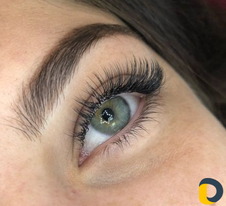 Lash maker