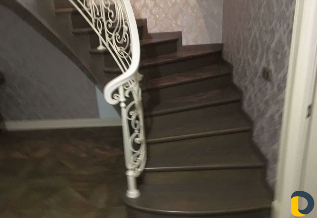 Лестницы деревянные