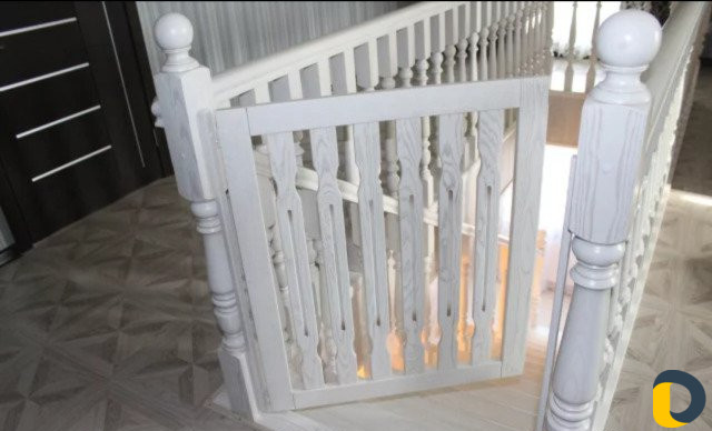 Лестницы деревянные