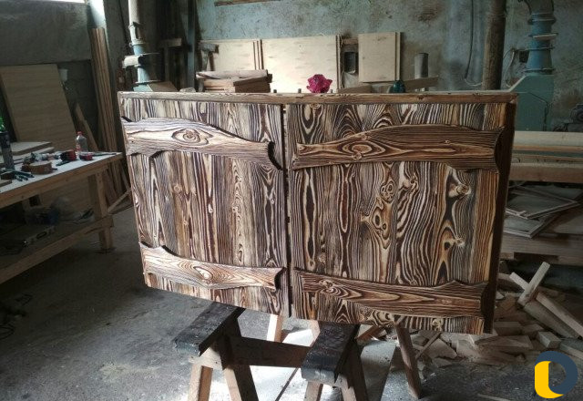Лестницы, двери, арки, доборы, капители, плинтуса