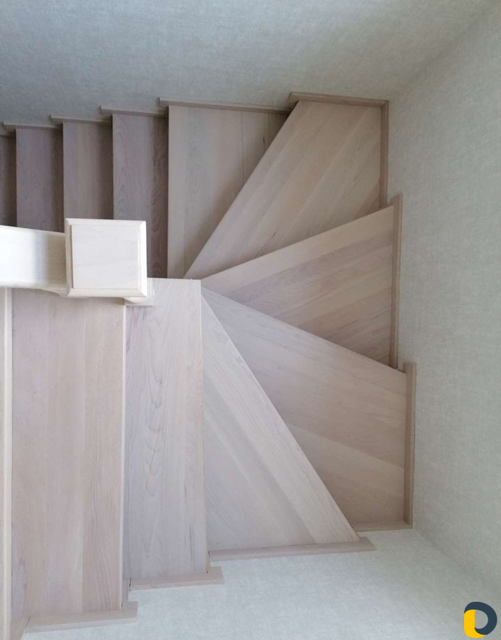 Лестницы из дерева в дом