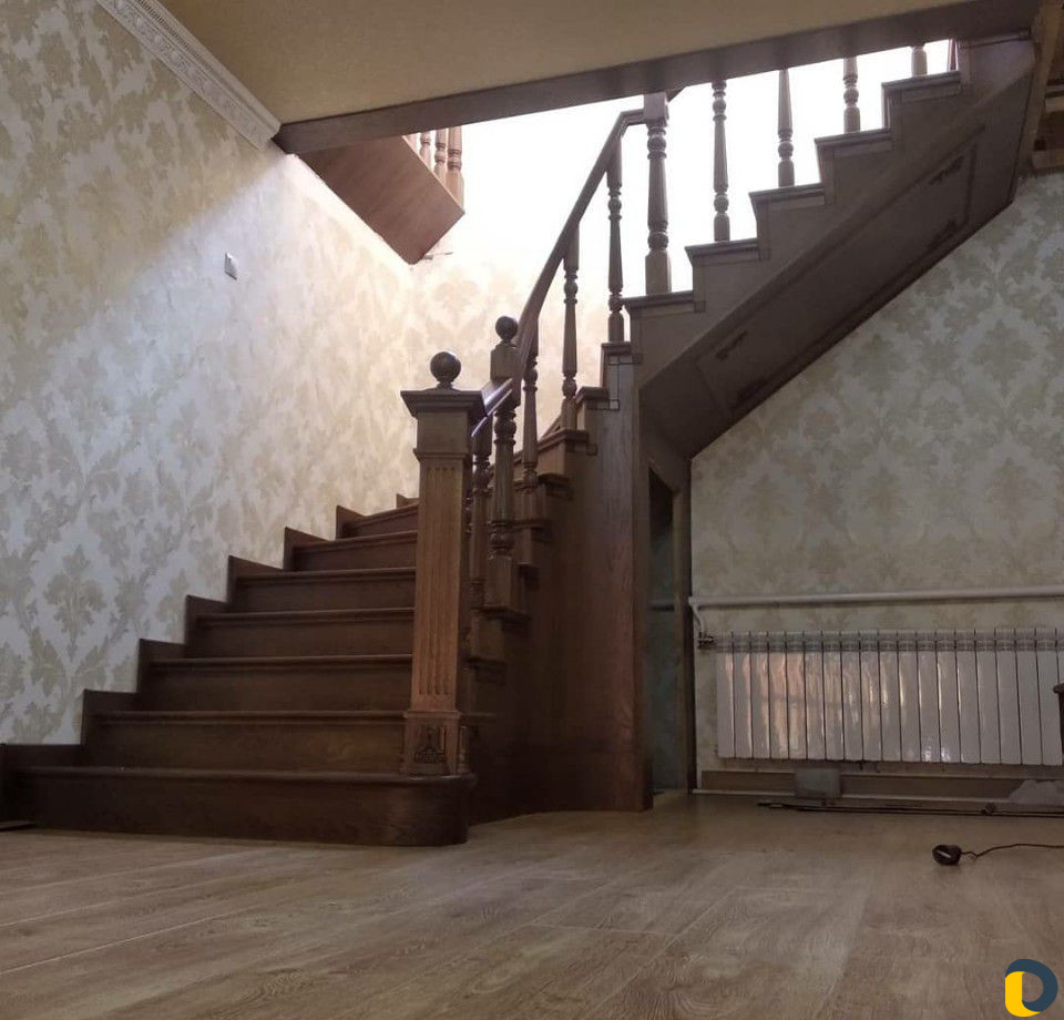 Лестницы из дерева