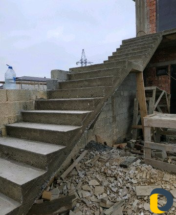 Лестницы монолитные