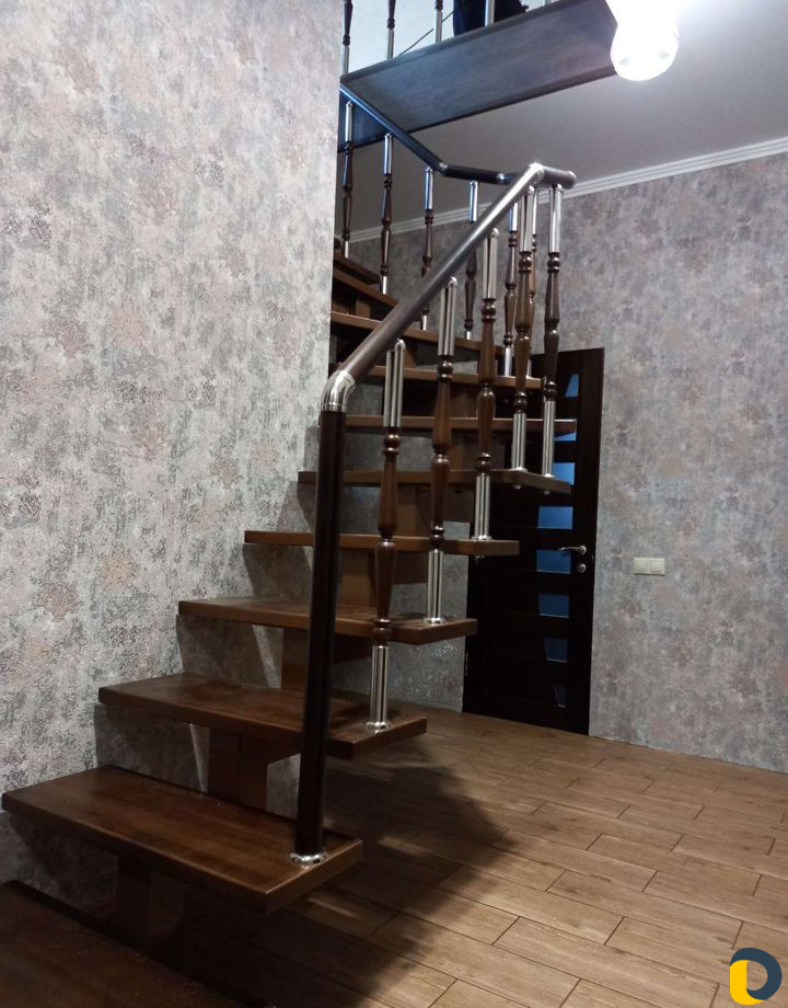 Лестницы на металлокаркасе