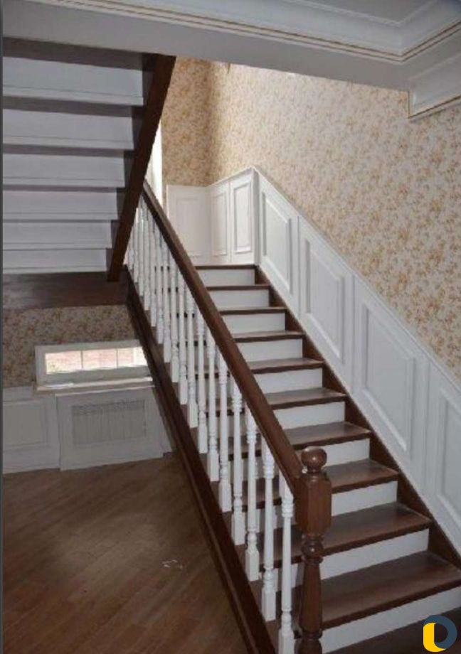 Лестницы на заказ из любых пород дерева