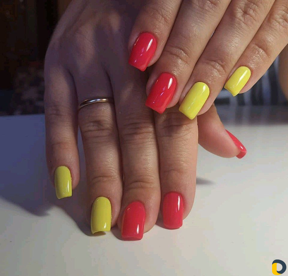 Маникюр, гель лак, Педикюр, Укрепление ногтей