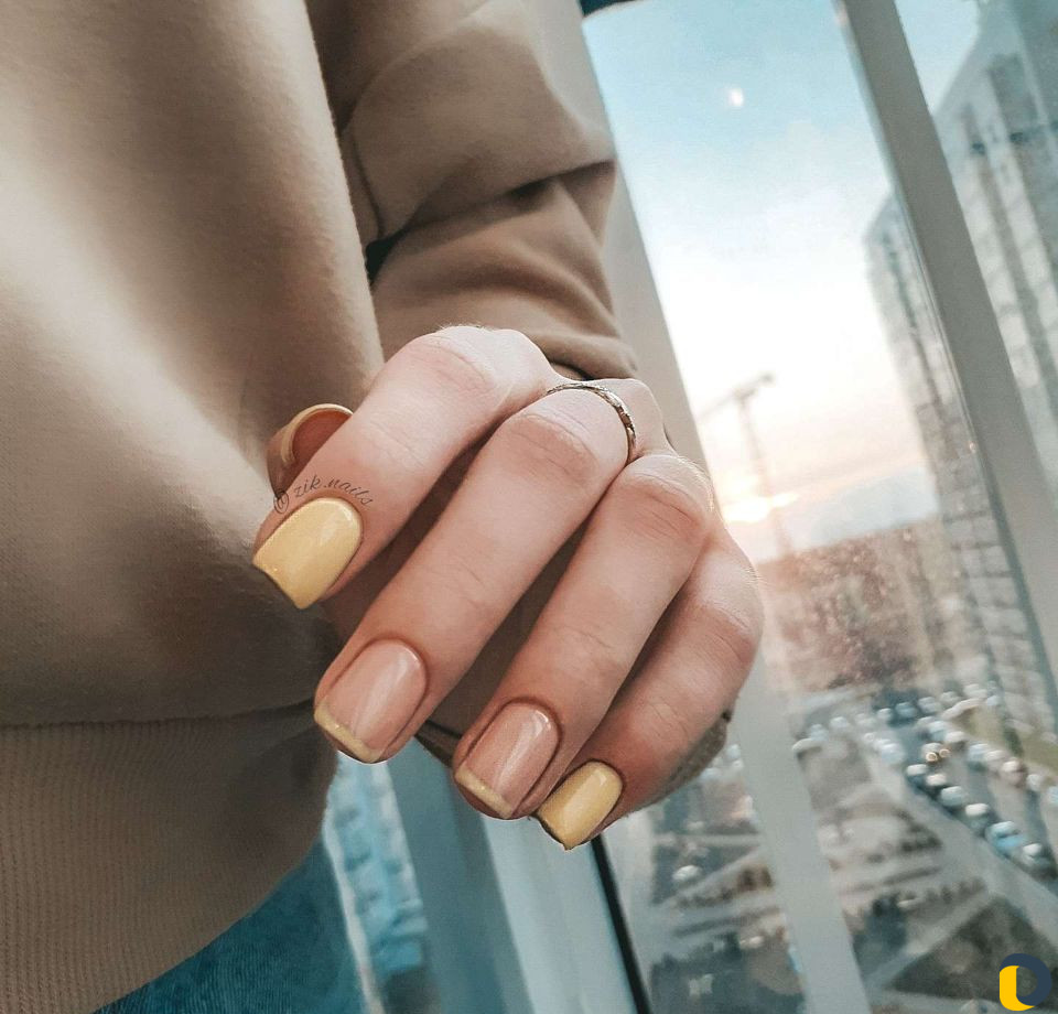 Маникюр гель-лак ЖК Московский