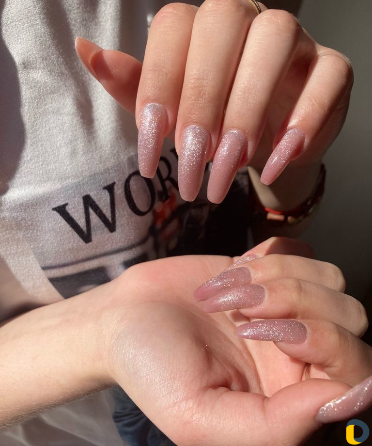 Маникюр и педикюр