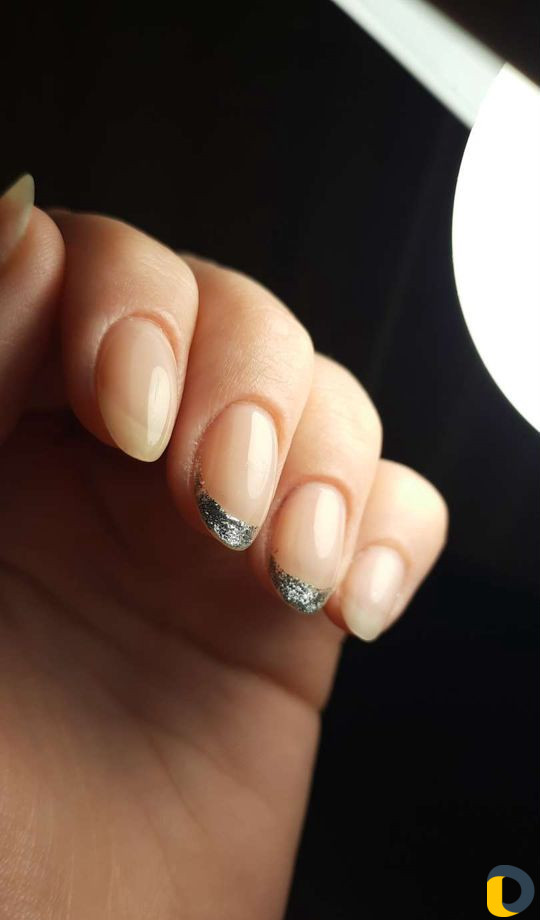 Маникюр и педикюр