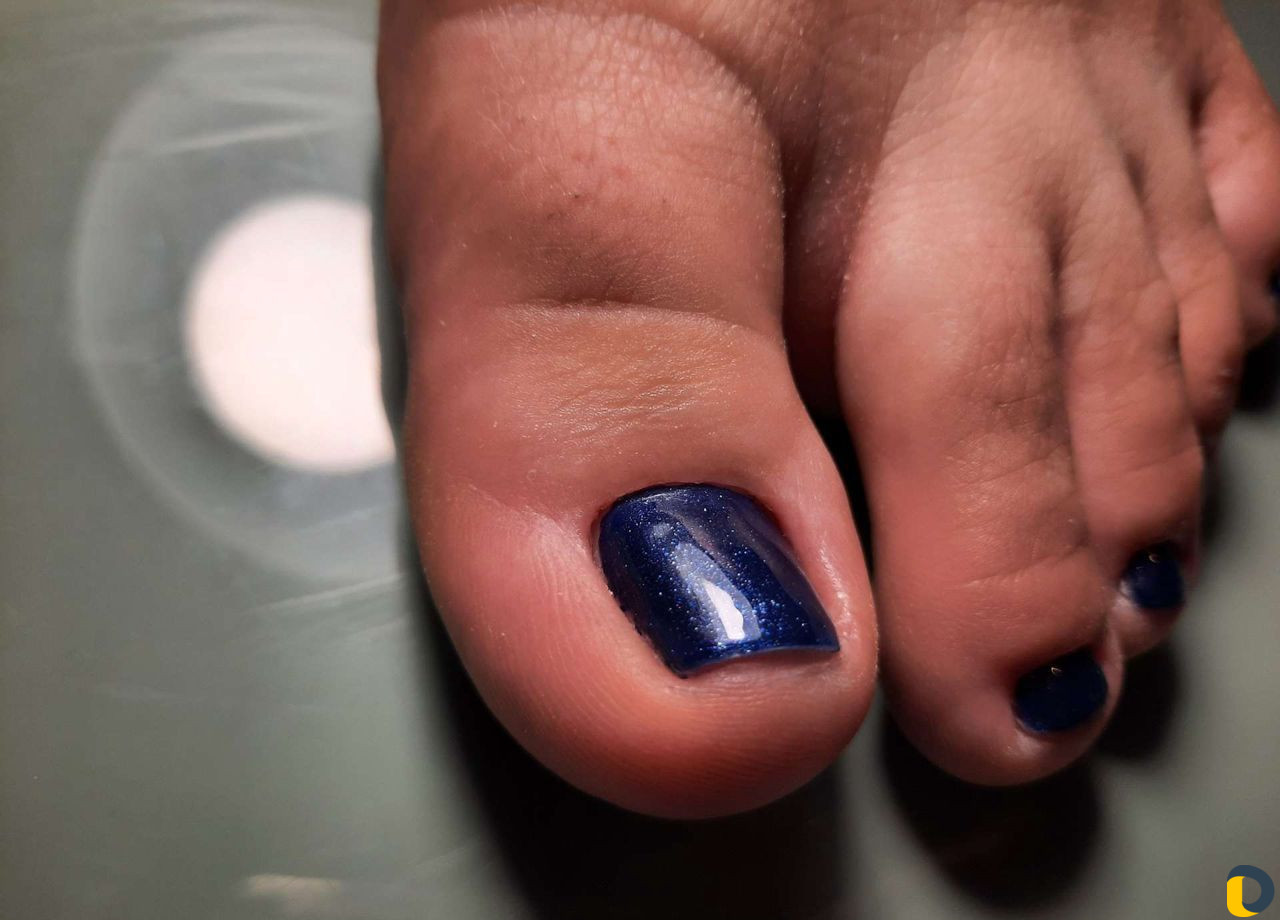 Маникюр и педикюр