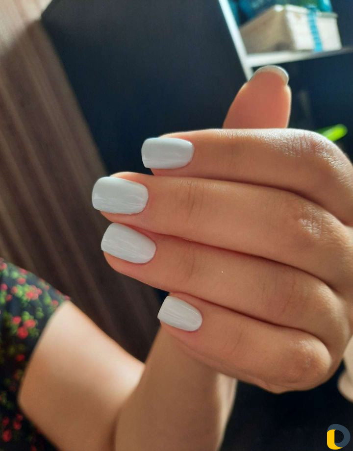 Маникюр и педикюр