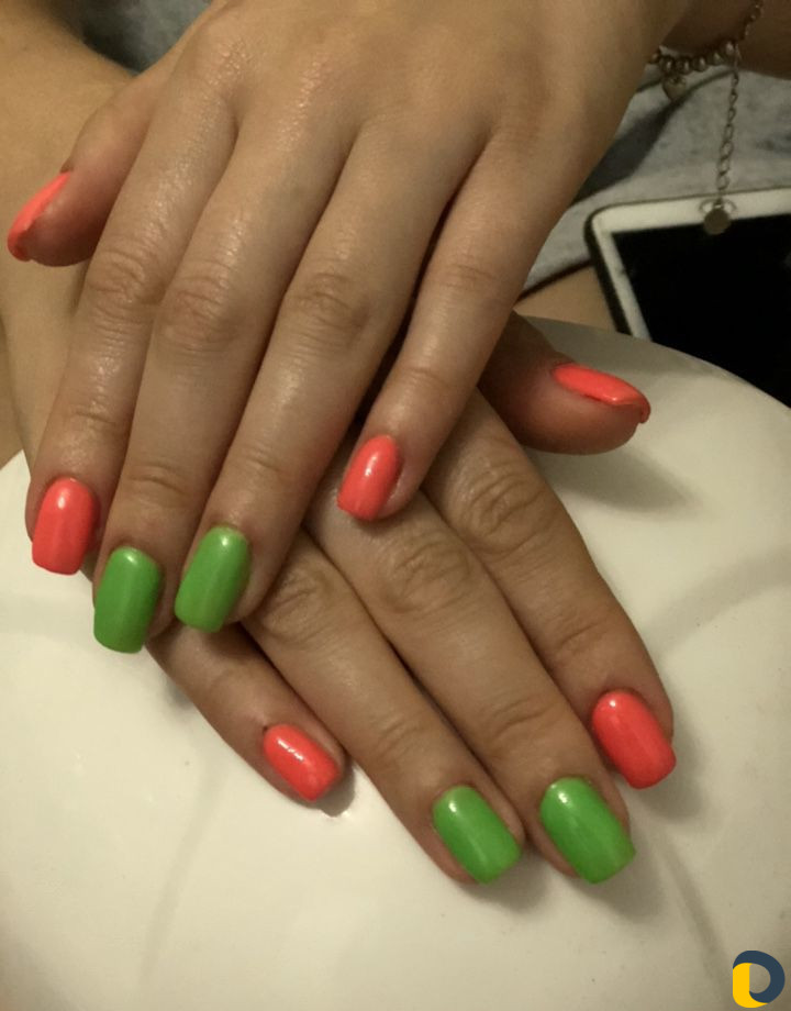 Маникюр и педикюр