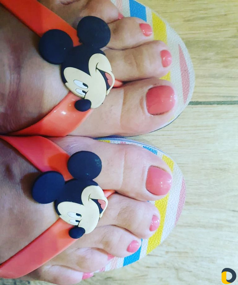 Маникюр и педикюр