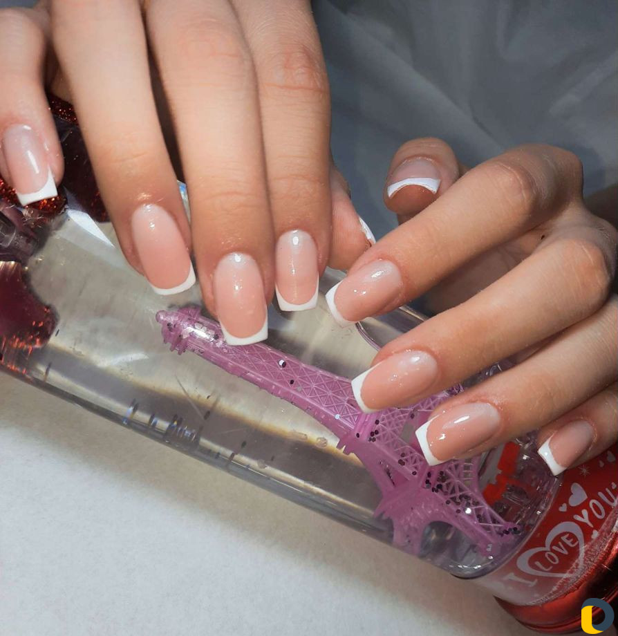 Маникюр,наращивание ногтей,коррекция, педикюр