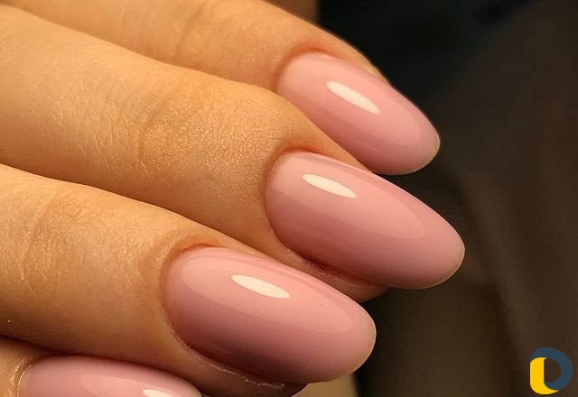 Маникюр, наращивание ногтей