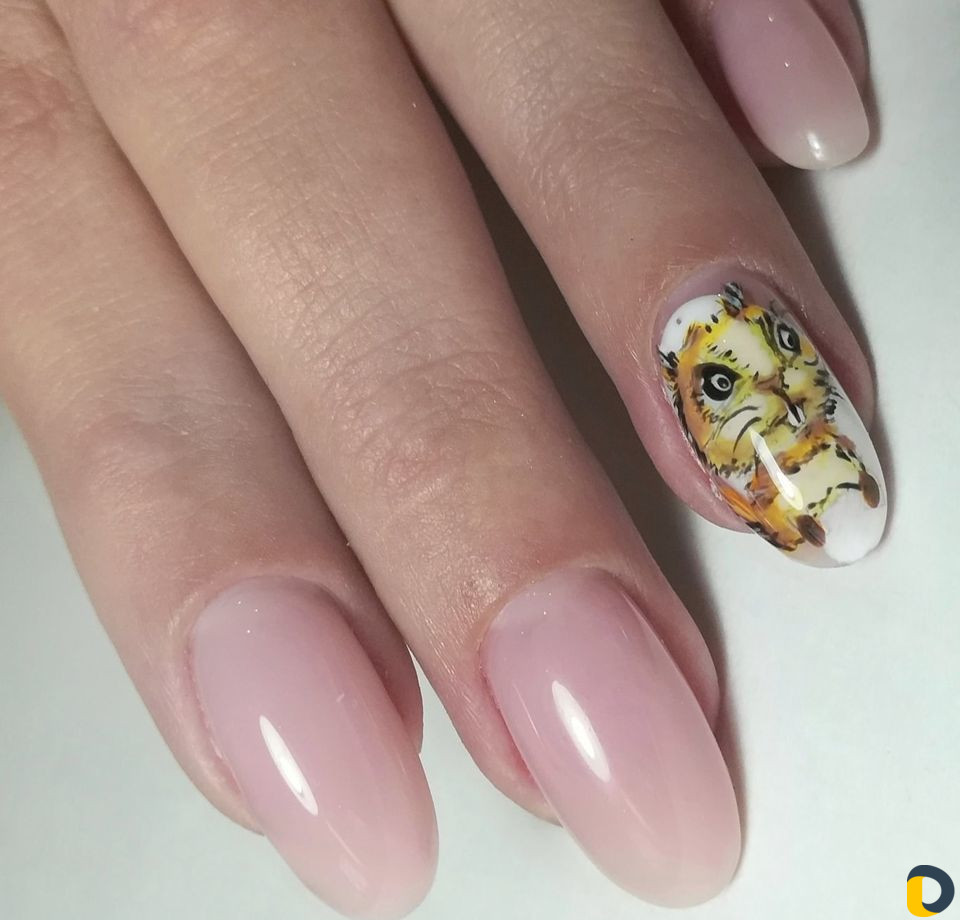 Маникюр / Педикюр центр