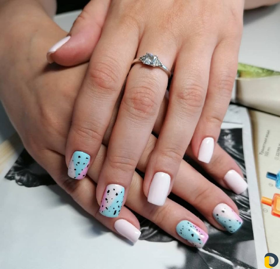 Маникюр, педикюр, наращивание ногтей