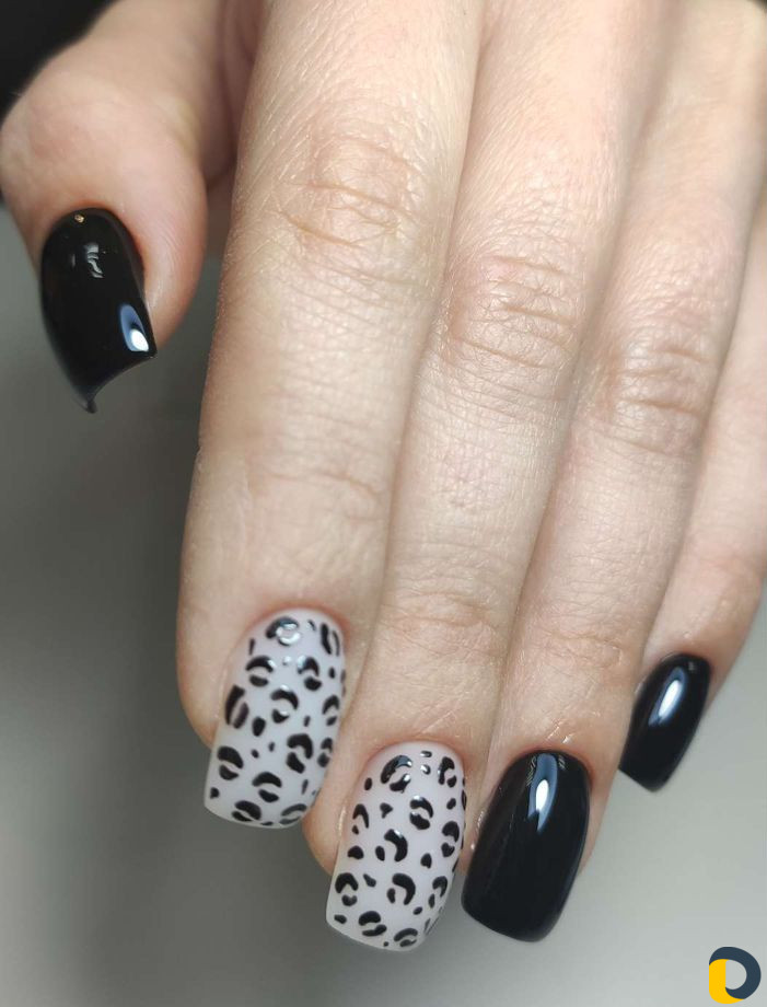 Маникюр, педикюр