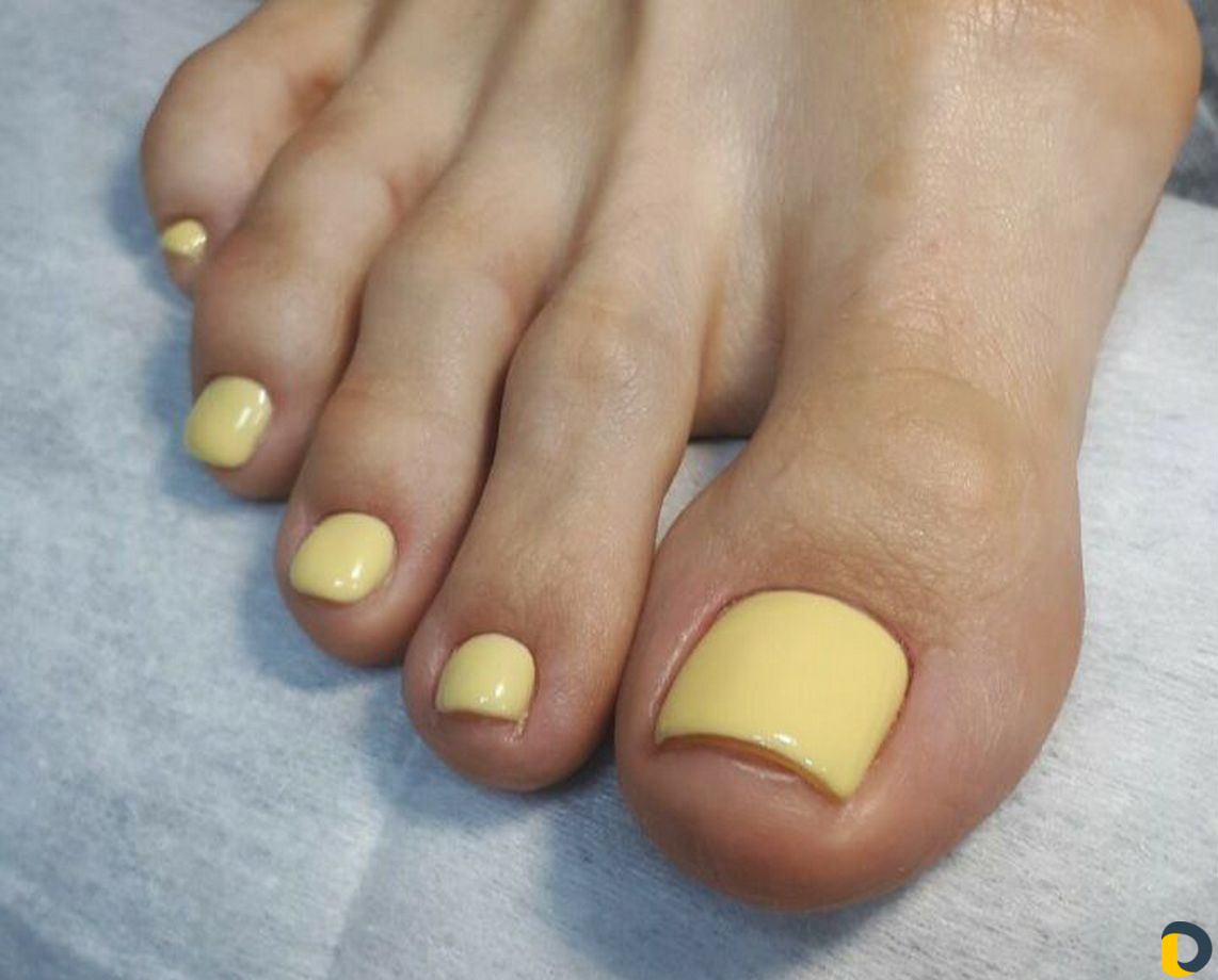 Маникюр, педикюр