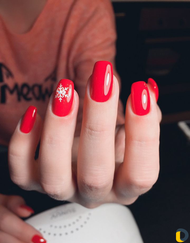 Маникюр, педикюр
