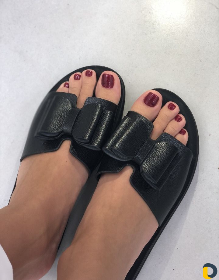 Маникюр, педикюр