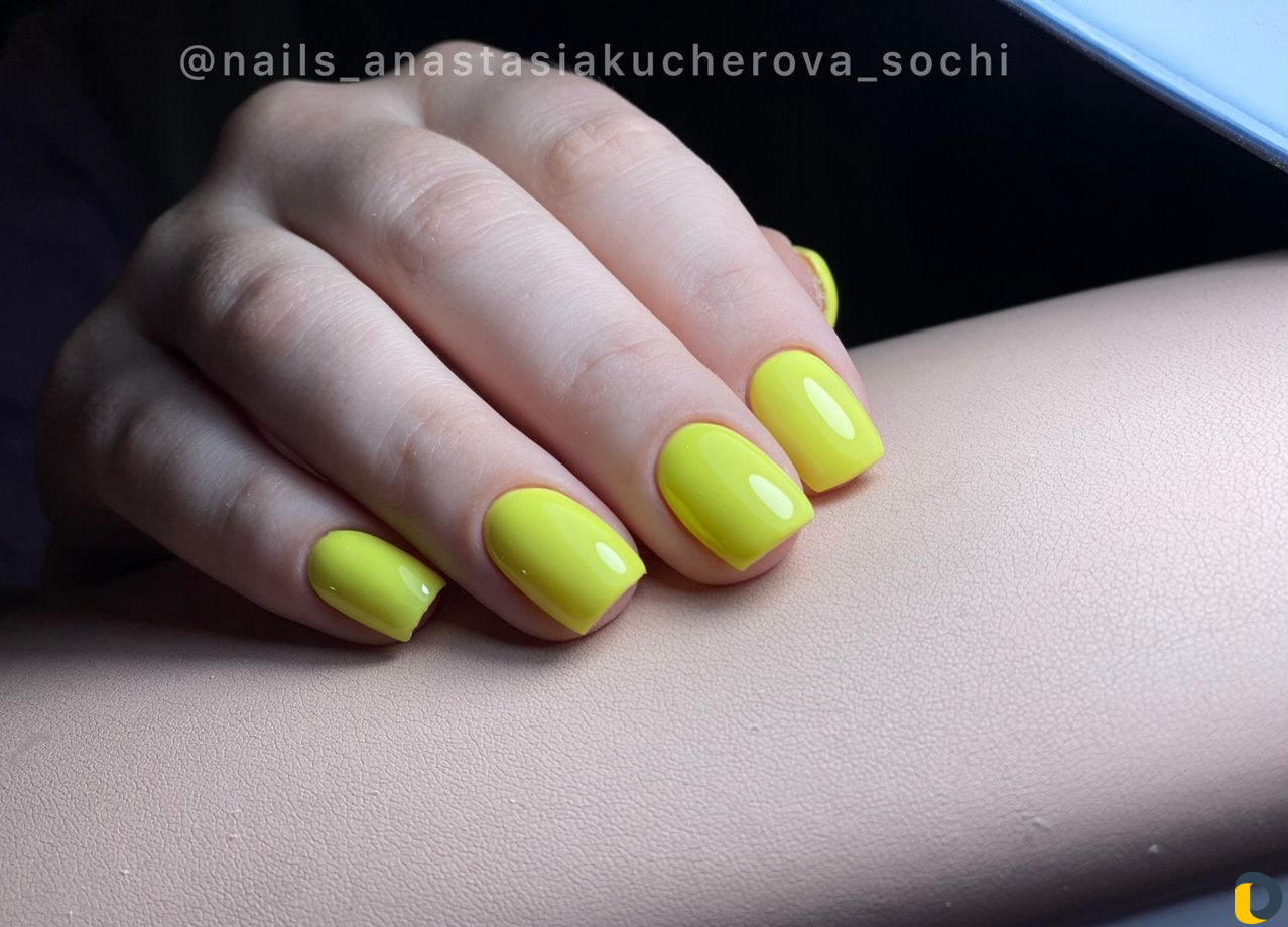 Маникюр, педикюр