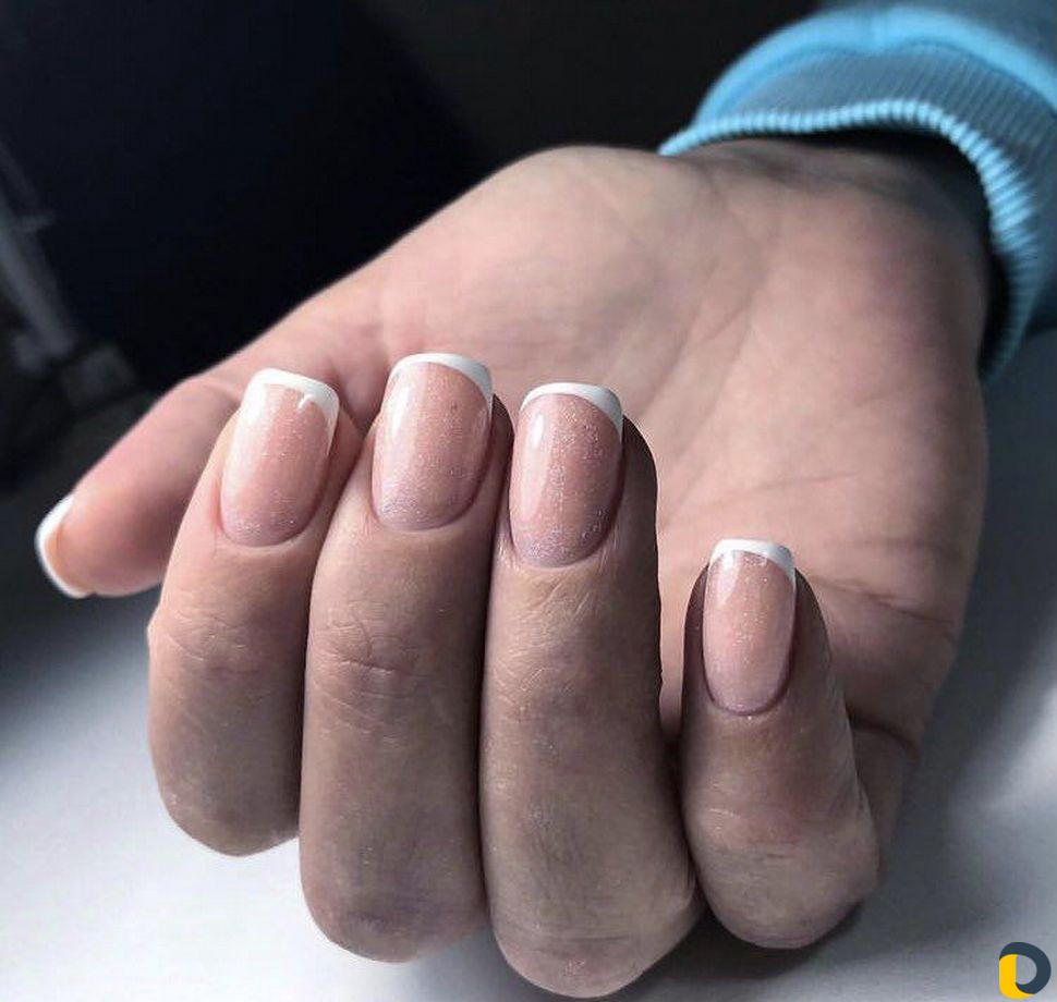 Маникюр с покрытием гель лак