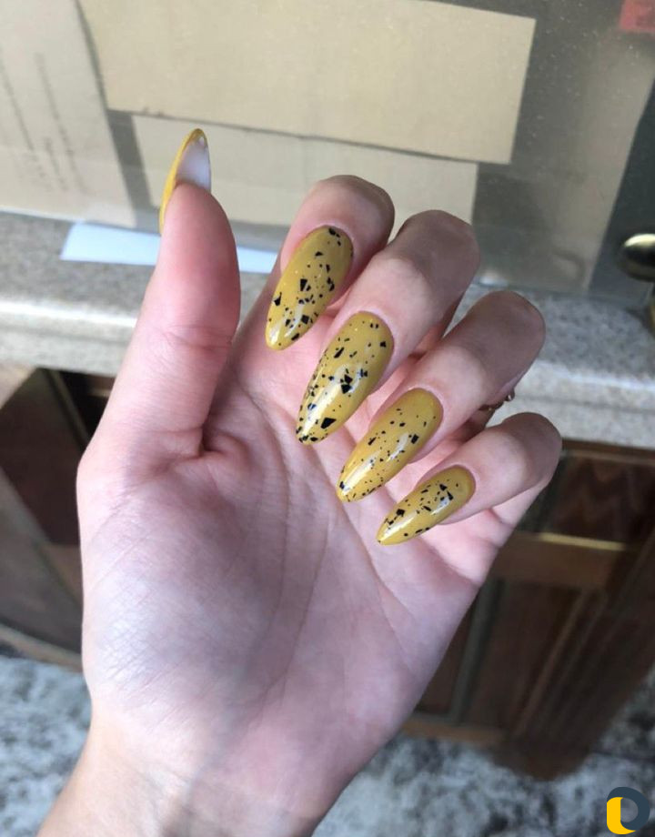 Маникюр