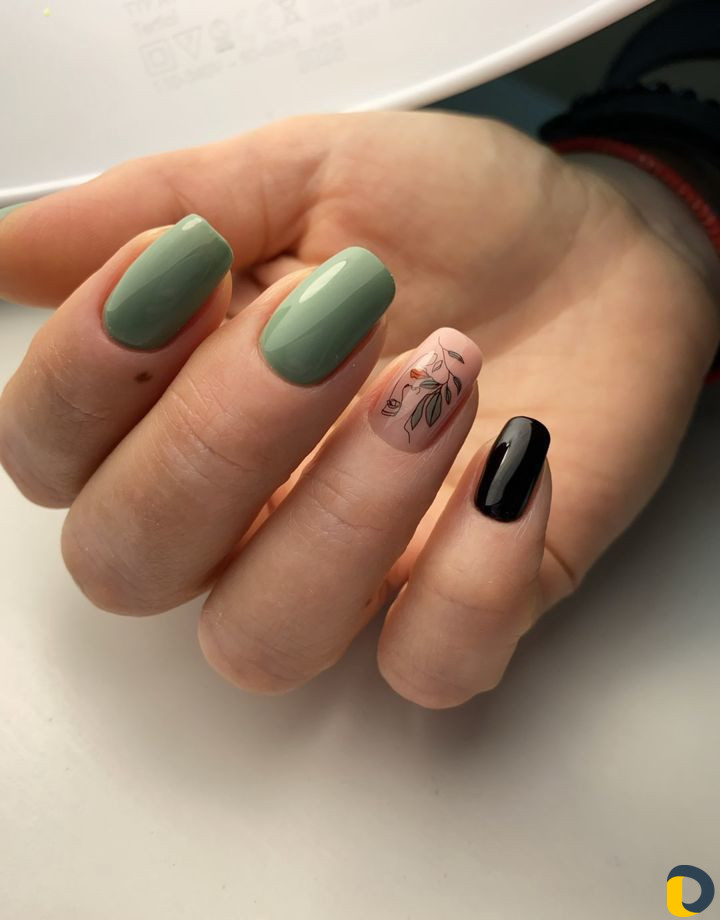 Маникюр