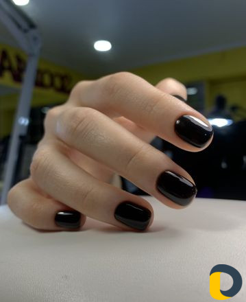 Маникюр