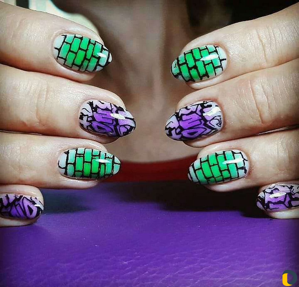 Маникюр