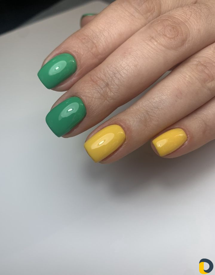 Маникюр