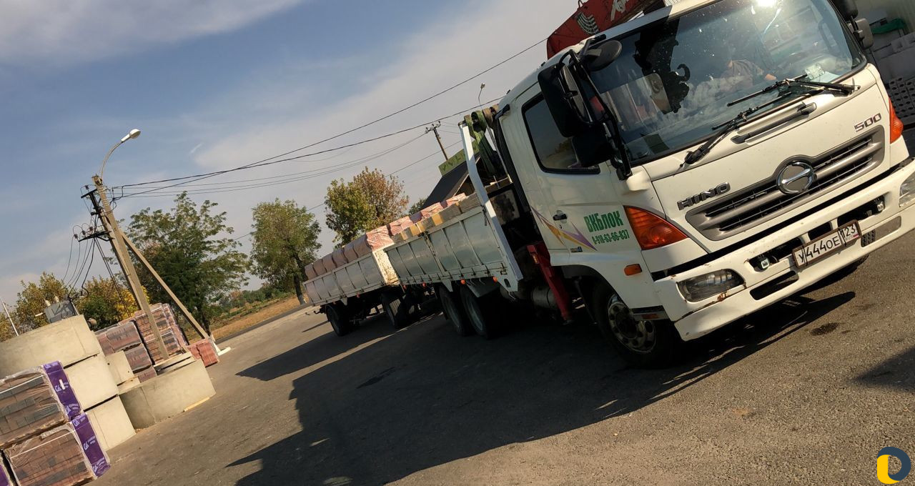 Манипулятор услуги перевозки