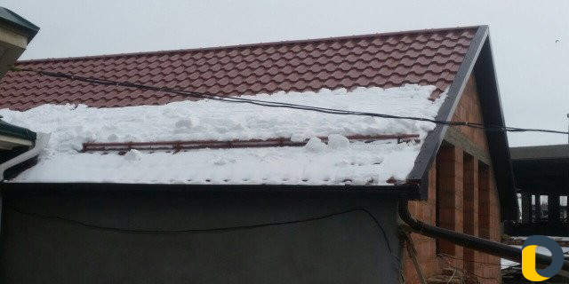 Мансардные окна, чердачные лестницы снегодержатели