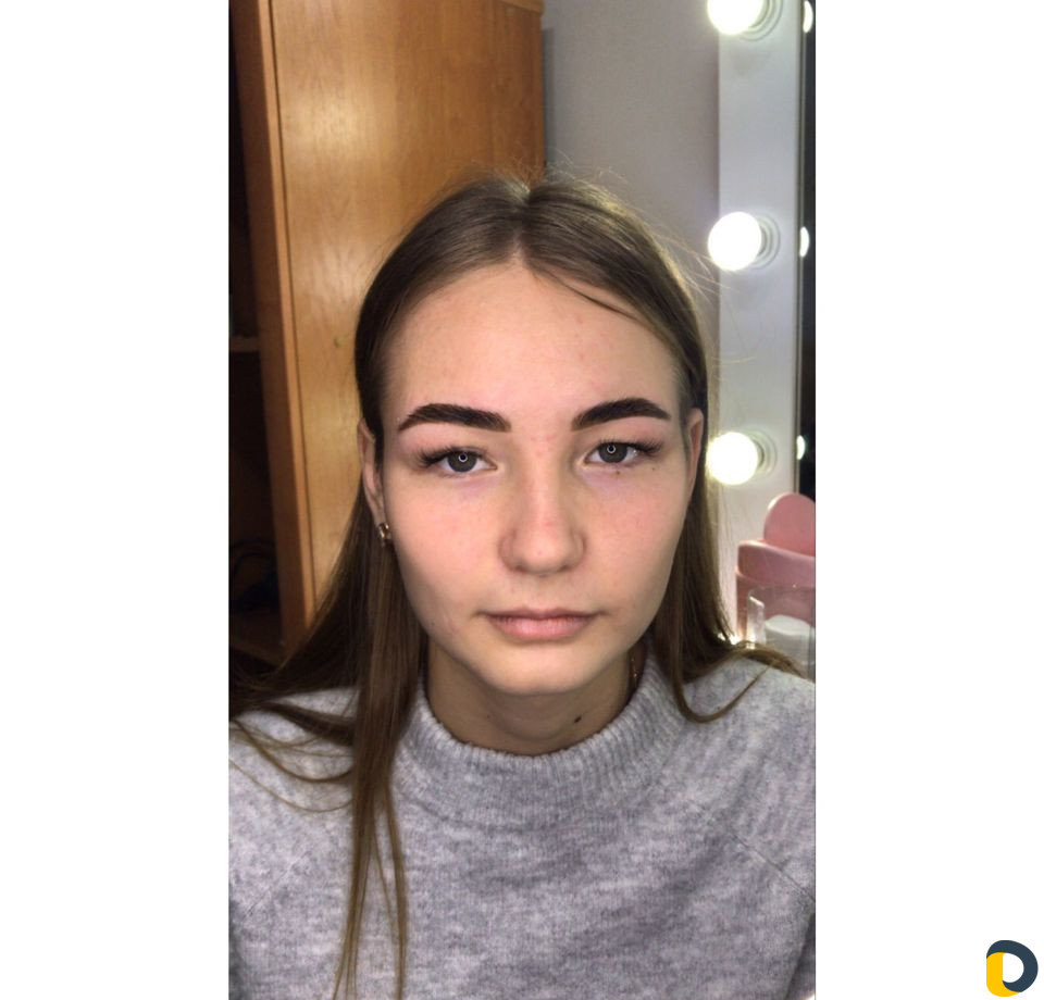 Мастер бровист