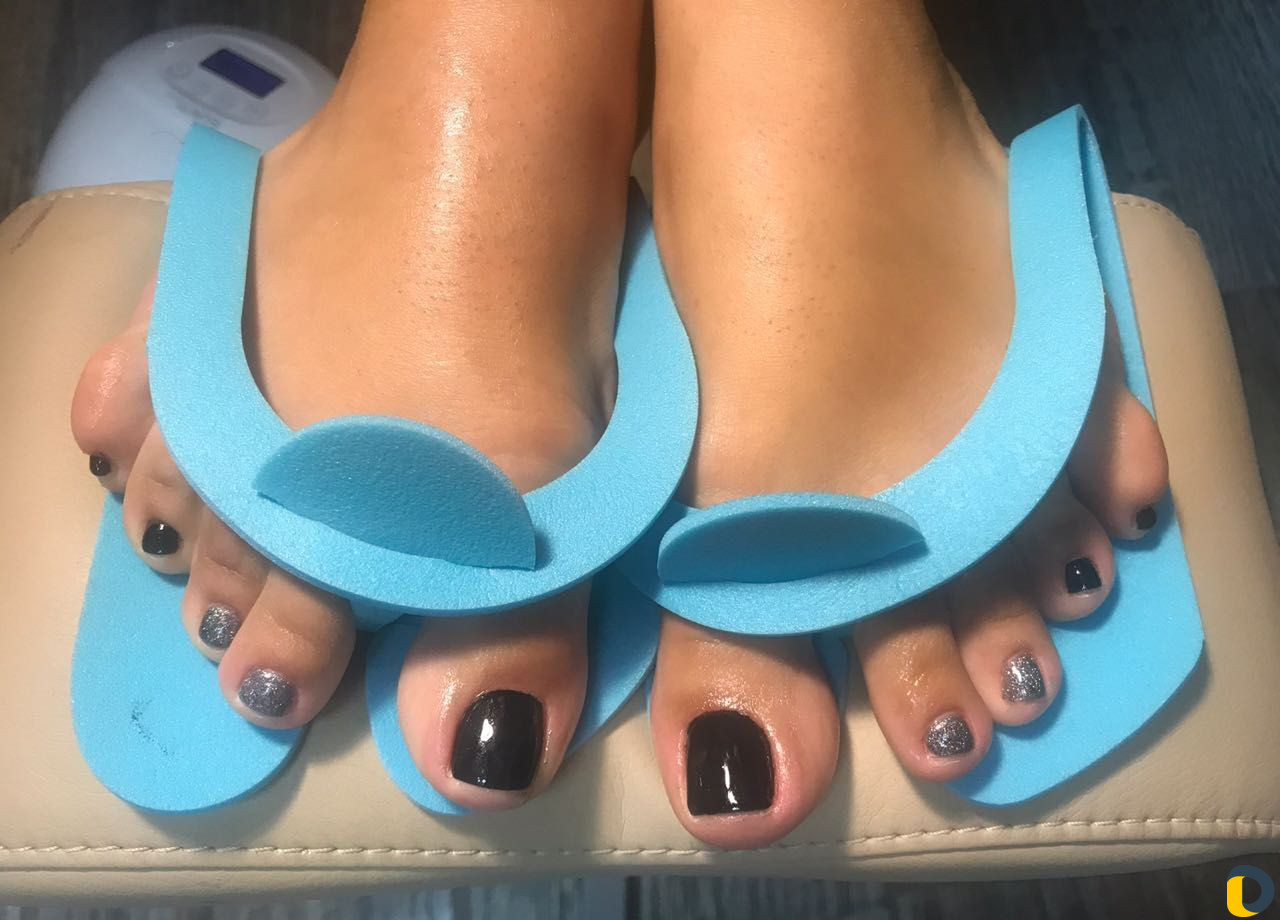 Мастер маникюра и педикюра