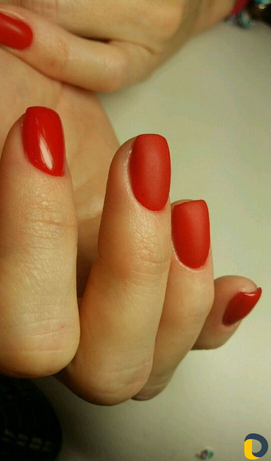 Мастер маникюра и педикюра