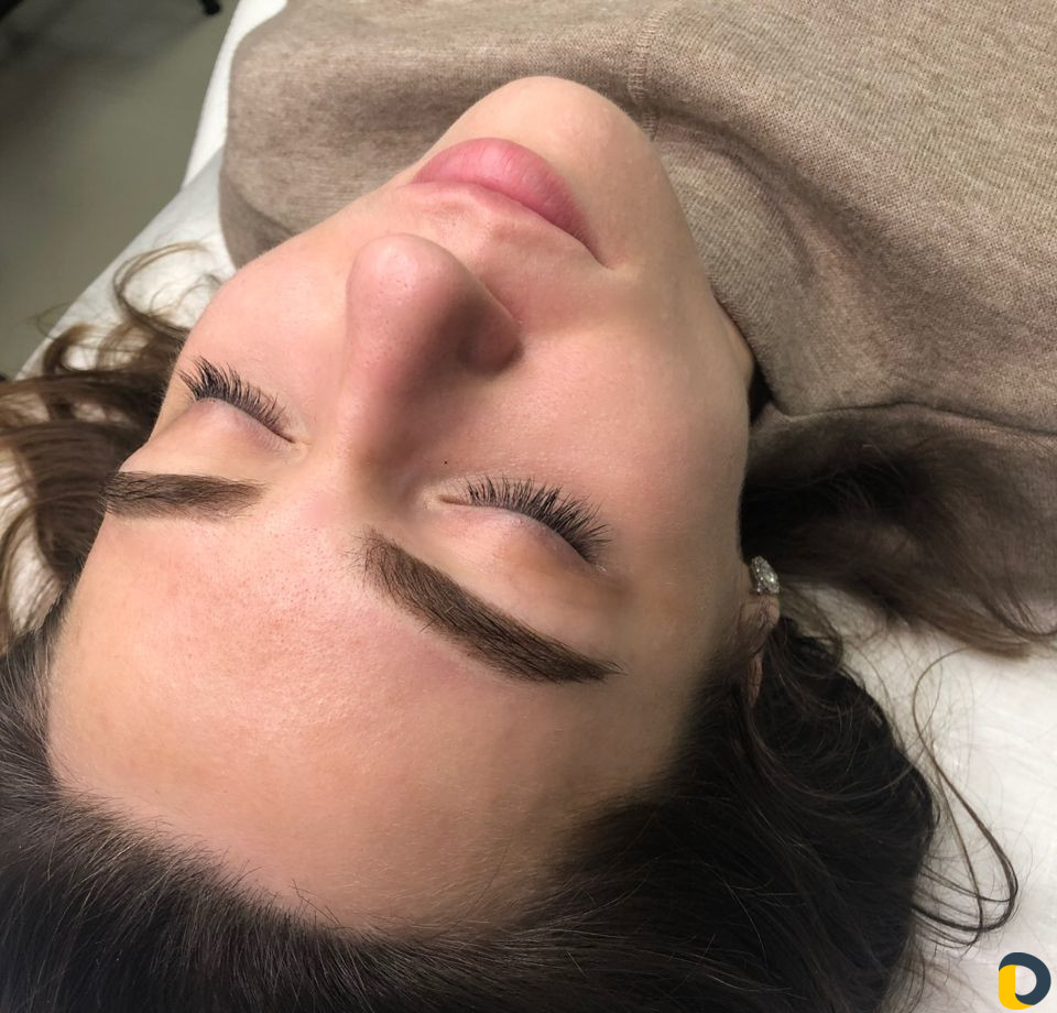 Мастер перманентного макияжа