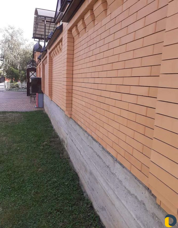 Мастер по укладке плитки ламината кладка кирпича