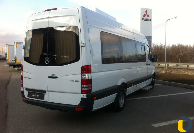 Микроавтобус на заказ, аренда микроавтобуса, поезд