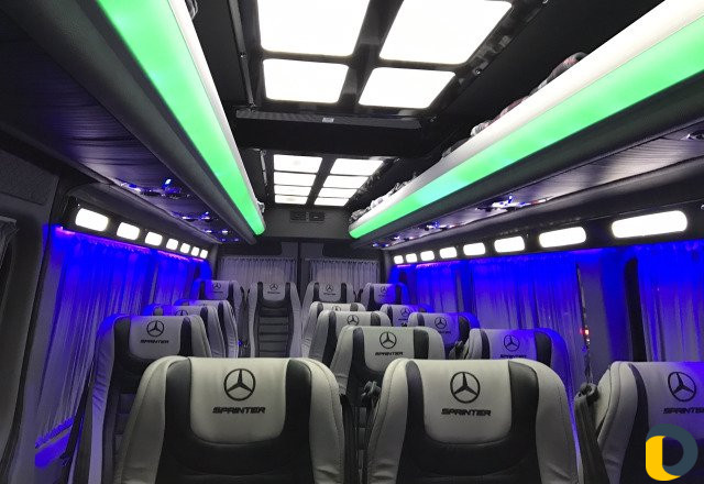 Микроавтобус на заказ, аренда. Туры по Дагестану